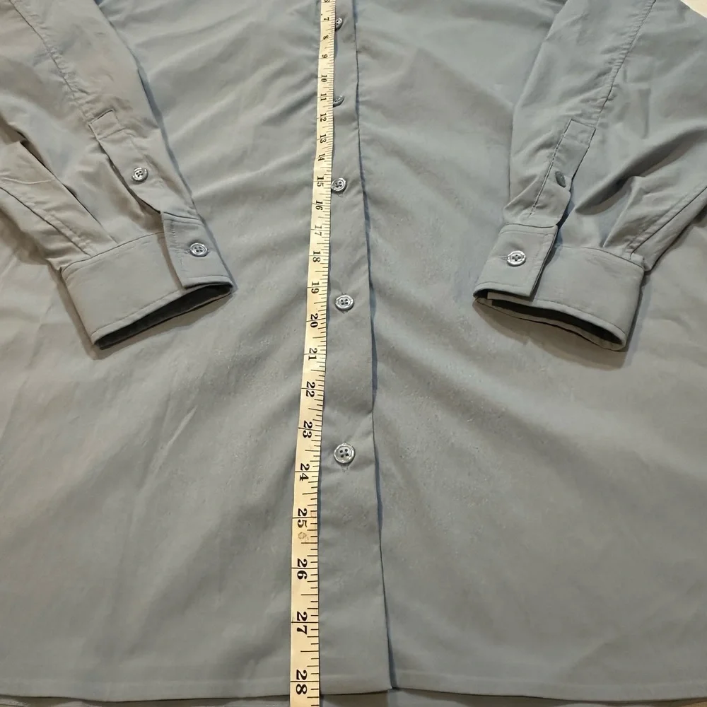 Athleta Blue Button Up Shirt Size M Lightweight w/ Zipper Pocket - Picture 6 of 16